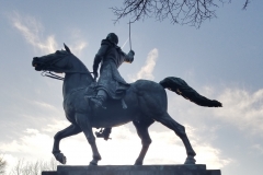 Bolivar-sun-reflecting
